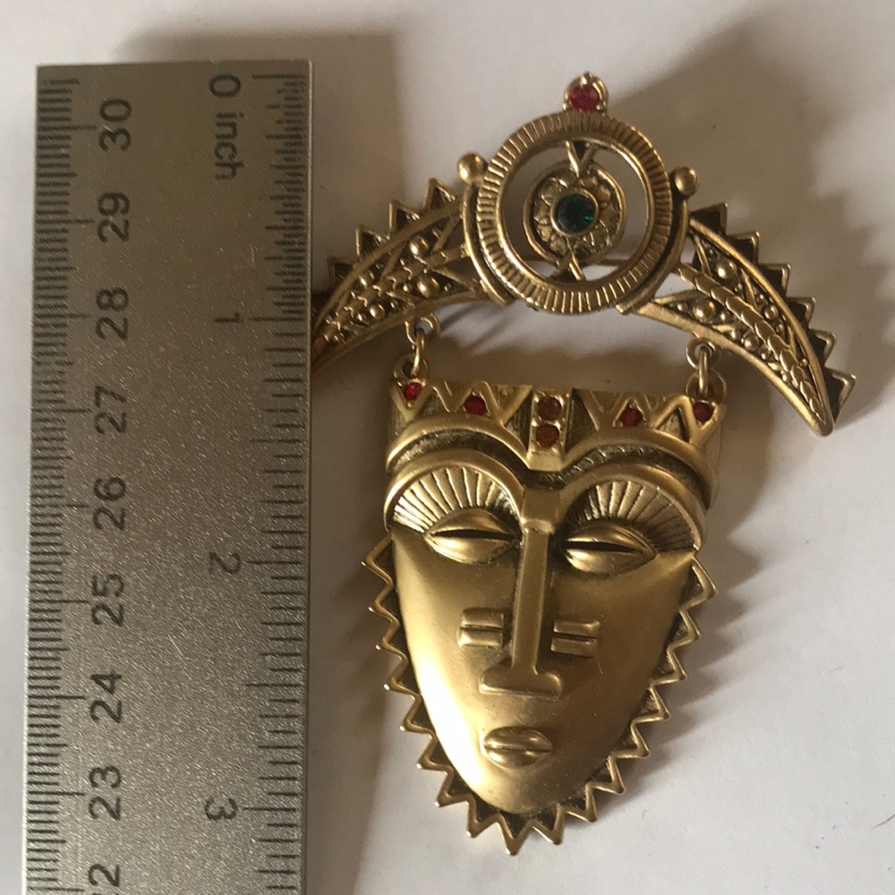 Brooch - Picture 3 of 3